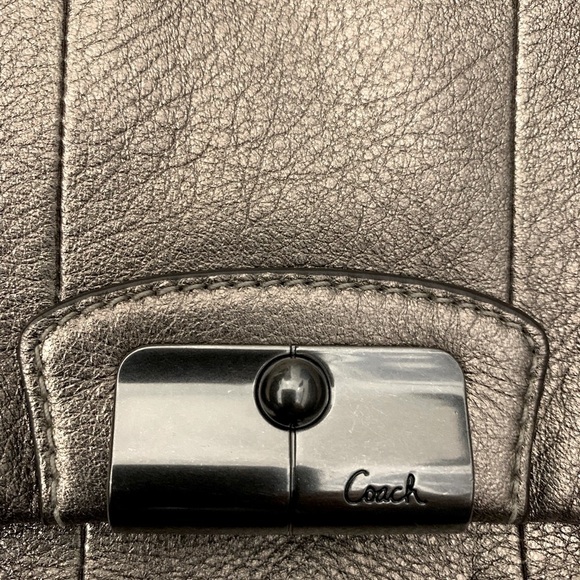 Coach NWT Metallic Leather Shoulder Bag - Picture 8 of 9